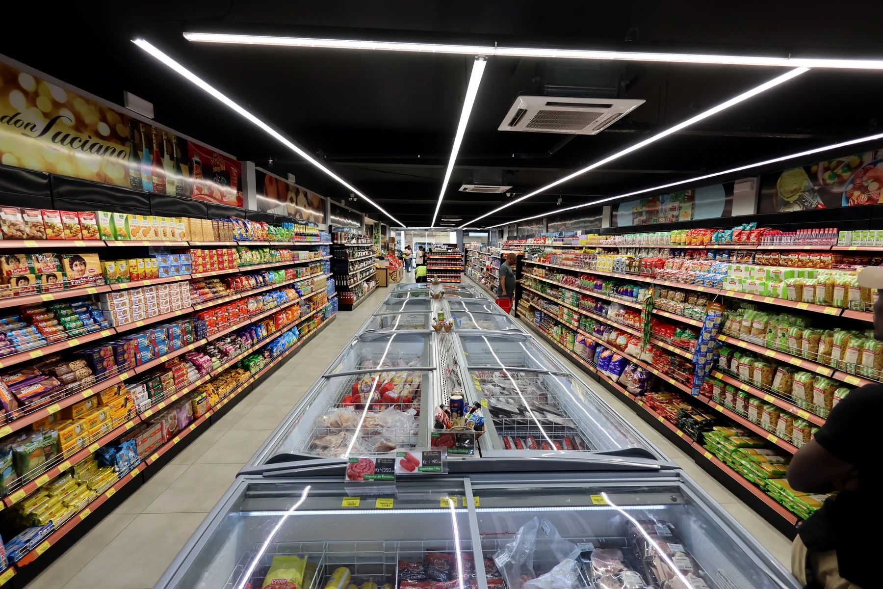 Grocery and frozen · Loja dos Sabores · Angola